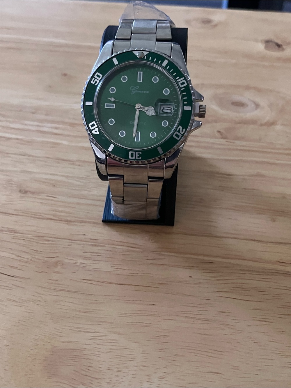 Geneva Men's Watch with Green Dial and Silver Bracelet